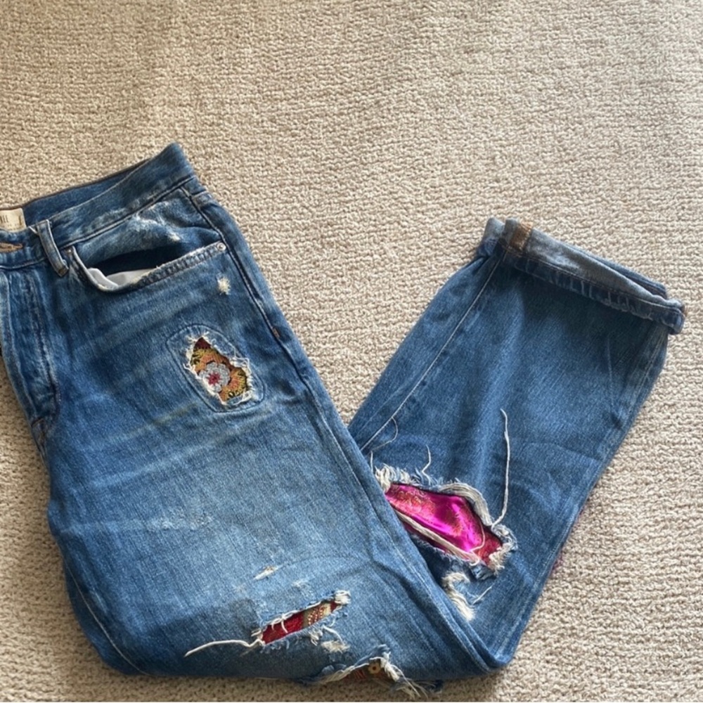 Blue Patchwork Distressed Women’s Jeans - Picture 4 of 4